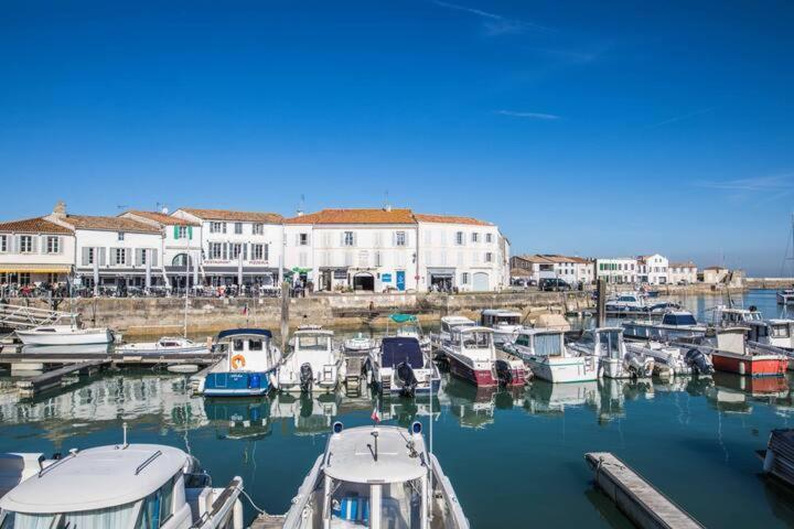 サン・マルタン・ド・レSur L'Ilot De St Martin Au Centre Du Port Vue Exceptionnelle !アパートメント エクステリア 写真